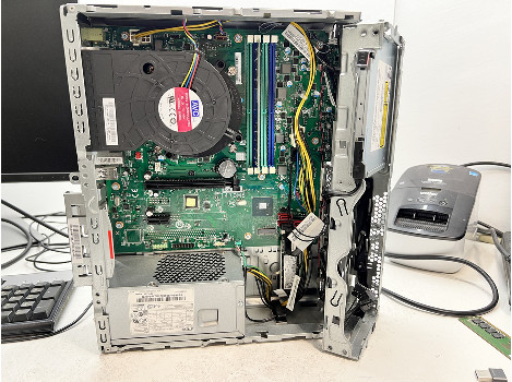 Lenovo ThinkCentre M70s Pentium G6400 16GB 510GB UHD 610