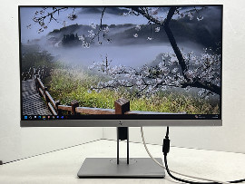 Монитор HP EliteDisplay E243d 24" (клас А)