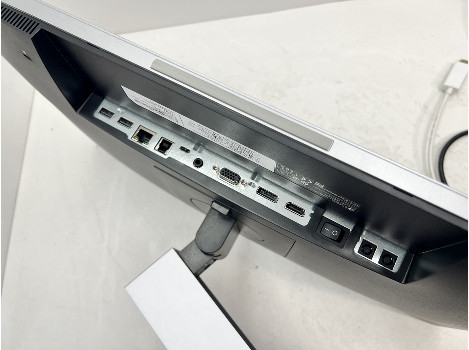 HP EliteDisplay E243d 24" (клас Б)