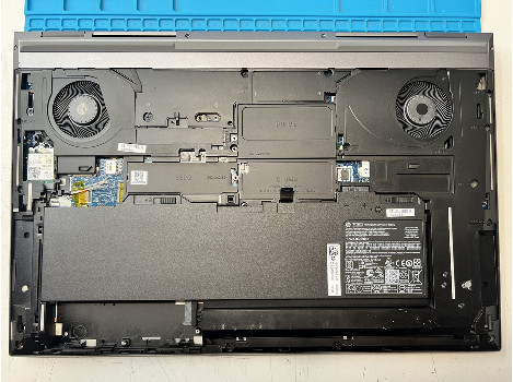 HP ZBook Fury 17 G8 17.3" i7-11850H 32GB 510GB клас А