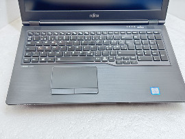 Fujitsu LIFEBOOK U758 15.6" i5-8250U 8GB 260GB клас А