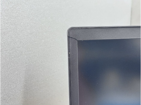 Fujitsu LIFEBOOK U758 15.6" i5-8250U 8GB 260GB клас А
