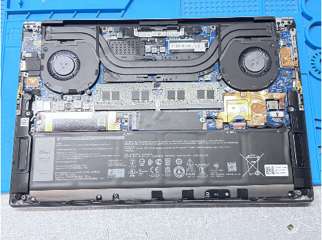 Dell XPS 15 9500 15.6" i7-10750H 32GB 1020GB клас А
