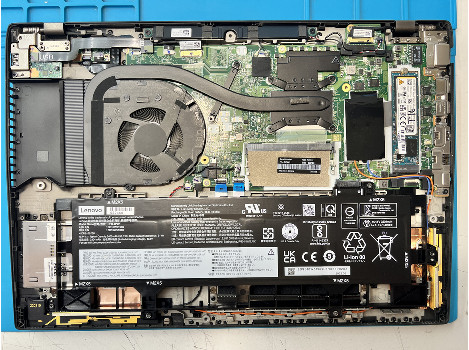 Lenovo ThinkPad T16 Gen1 16" i7-1260P 16GB 1020GB клас А