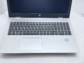 HP ProBook 650 G4 15.6" i3-8130U 8GB 260GB клас А