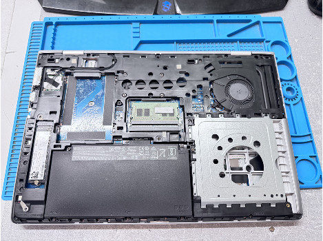 HP ProBook 650 G4 15.6" i3-8130U 8GB 260GB клас А