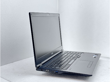 Fujitsu LIFEBOOK E559 15.6" i3-8145U 8GB 260GB клас А