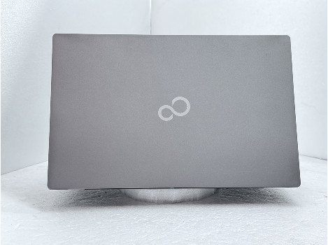 Fujitsu LIFEBOOK U7511 15.6" i7-1165G7 32GB 510GB клас А