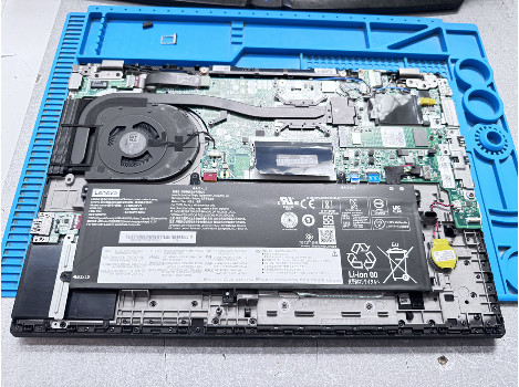 Lenovo ThinkPad T15 G2 15.6" i5-1145G7 16GB 260GB клас А