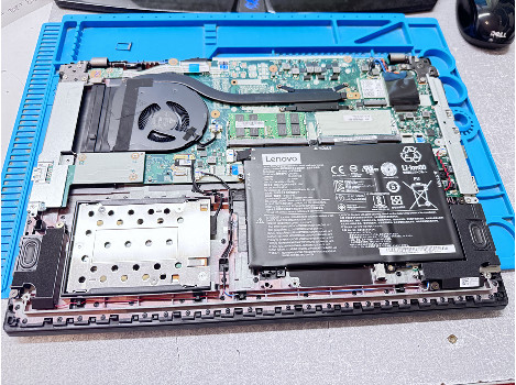 Lenovo ThinkPad L580 15.6" i5-8250U 16GB 260GB клас А