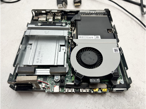 HP ProDesk 600 G3 i5-7500T 8GB 260GB HD 630