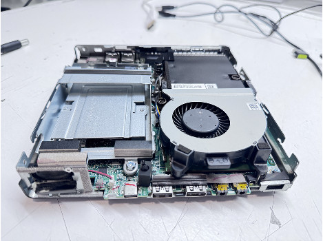 HP ProDesk 600 G3 i5-7500T 8GB 260GB HD 630